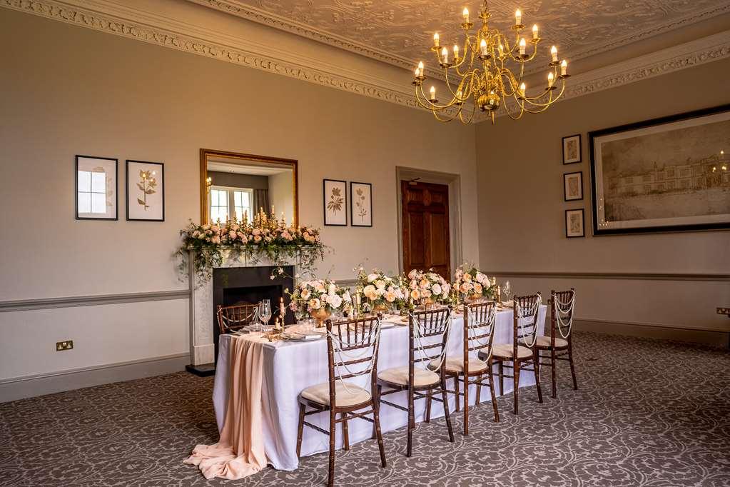De Vere Cranage Estate 4*
