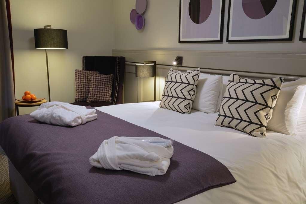De Vere Cranage Estate 4*